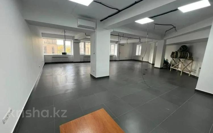Свободное назначение, офисы, фитнес и спорт, образование, конференц-залы, кабинеты и рабочие места, студии · 160 м² за ~ 1.3 млн 〒 в Алматы, Бостандыкский р-н — фото 2