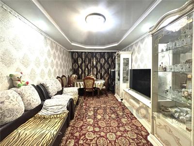 2-комнатная квартира · 44 м² · 1/5 этаж, Пришахтинск, 23й микрорайон 6а за 13 млн 〒 в Караганде, Алихана Бокейханова р-н