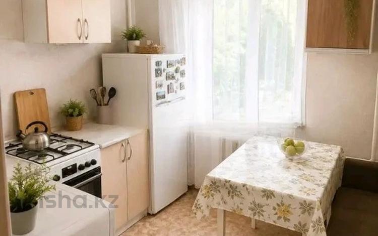 2-бөлмелі пәтер · 40 м² · 2/4 қабат, Бухар Жырау, бағасы: 30 млн ₸ в Алматы, Бостандыкский р-н — фото 4