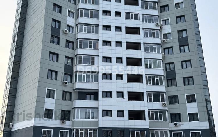 2-комнатная квартира · 62 м², Каныша Сатпаева 55/7 за 300 000 ₸ в Усть-Каменогорске — фото 2