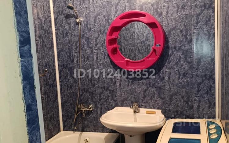 3-комнатная квартира · 58 м² · 2/3 этаж, ул. Женис 10 за 4 млн ₸ в Алге — фото 2