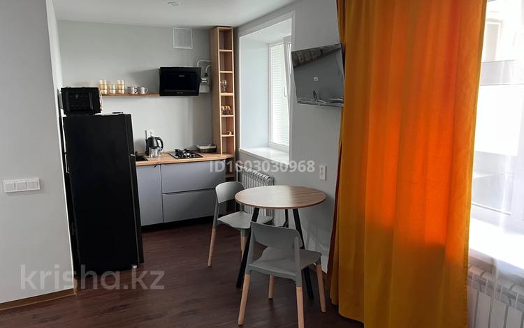 1-комнатная квартира · 30 м² · 6/12 этаж, Назарбаева 207 — Пересечение проспектов Абая и Н. Назарбаева за 200 000 ₸ в Уральске, мкр Школьник — фото 2