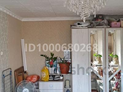 1-бөлмелі пәтер · 33.6 м² · 5/5 қабат, Казахстан 82/1 — Центральный рынок, бағасы: 14 млн ₸ в Усть-Каменогорске, Ульбинский