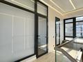 7-бөлмелі пәтер · 450 м² · 2/3 қабат, улица 4-ая 2, бағасы: 430 млн ₸ в Алматы, Медеуский р-н — фото 17