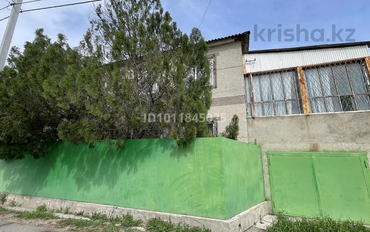 Жеке үй · 10 бөлме · 160 м² · 8 жүзд., ул. Акбота 11, бағасы: 35 млн ₸ в Таразе — фото 2