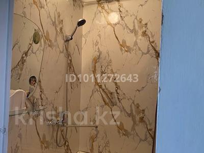 4-комнатная квартира · 80 м² · 9 этаж, Сорокино 34 за 140 000 〒 в Семее