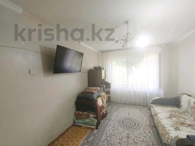 1-комнатная квартира, 32 м², 1/5 этаж, мкр №3 37 за 18 млн 〒 в Алматы, Ауэзовский р-н