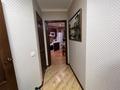 3-комнатная квартира, 70 м², 2/9 этаж, Муканова за 35 млн 〒 в Караганде, Казыбек би р-н — фото 9