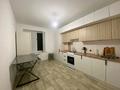 2-комнатная квартира · 80 м² · 3/5 этаж, мкр. Зачаганск пгт 19 — В новым в районе Акжайык дом 19 за 120 000 ₸ в Уральске