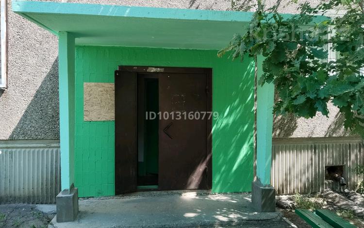 1-бөлмелі пәтер · 34 м² · 2/5 қабат, Жастар КШТ — 47 мектеп, Нурорда мектептері жанында орналасқан., бағасы: 17 млн ₸ в Усть-Каменогорске, Ульбинский — фото 2