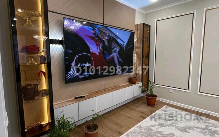1-бөлмелі пәтер · 50 м² · 1/5 қабат, мкр. Алтын орда, Саздинское лесничество 228 /41 — Алтын Орда, бағасы: 25 млн ₸ в Актобе — фото 2