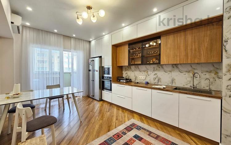 3-комнатная квартира · 115 м² · 15/17 этаж, Мамыр-1 29 за 76 млн ₸ в Алматы, Ауэзовский р-н — фото 11