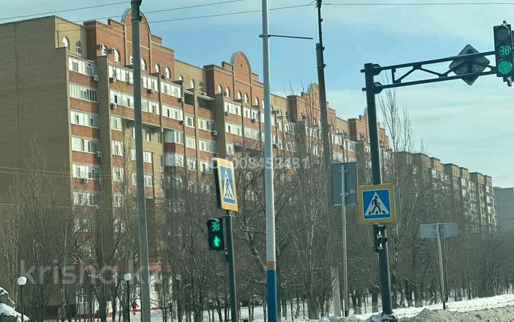 2-комнатная квартира · 70 м² · 8/10 этаж, мкр Болашак, Болашақ ш/а. 129К/к1 за 23 млн 〒 в Актобе — фото 2