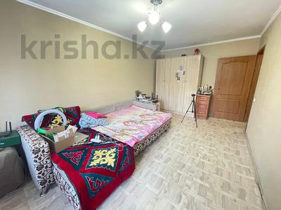 2-комнатная квартира, 44 м², 2/4 этаж, розыбакиева 242 за 23 млн 〒 в Алматы, Бостандыкский р-н