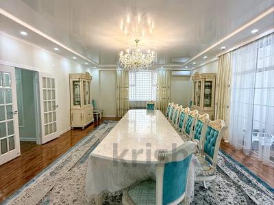6-комнатная квартира · 300 м² · 8/10 этаж, 32Б мкр 3 за 87 млн 〒 в Актау