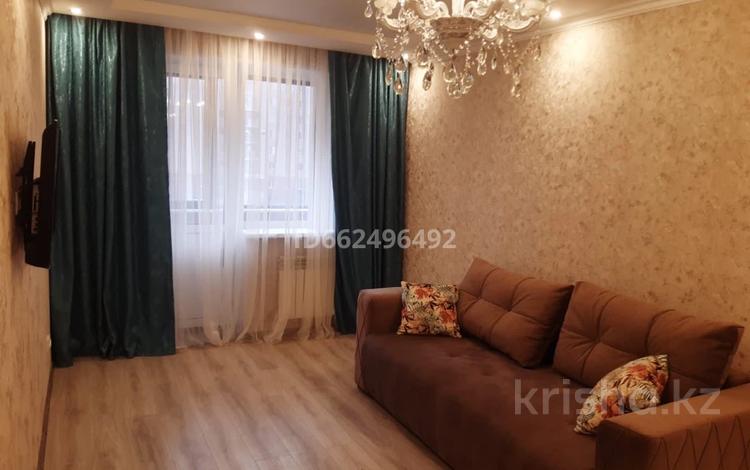 1-комнатная квартира, 40 м², 3/12 этаж помесячно, Кошкарбаева 37