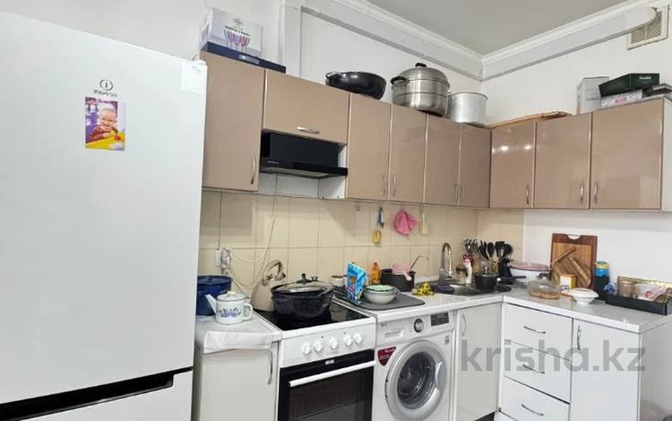 1-бөлмелі пәтер · 40 м² · 2/9 қабат, Жумекен Нажимеденов 20, бағасы: 22 млн ₸ в Астане, Сарайшык р-н — фото 4