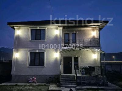 Жеке үй · 6 бөлме · 170 м² · 8 жүзд., Наурыз 82/1, бағасы: 81 млн ₸ в 