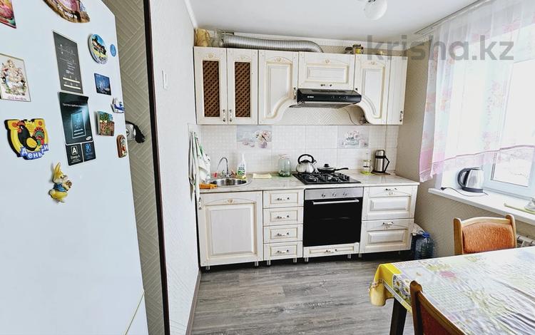 1-комнатная квартира · 34 м² · 5/5 этаж, Абая 38 за 90 000 ₸ в Темиртау — фото 2