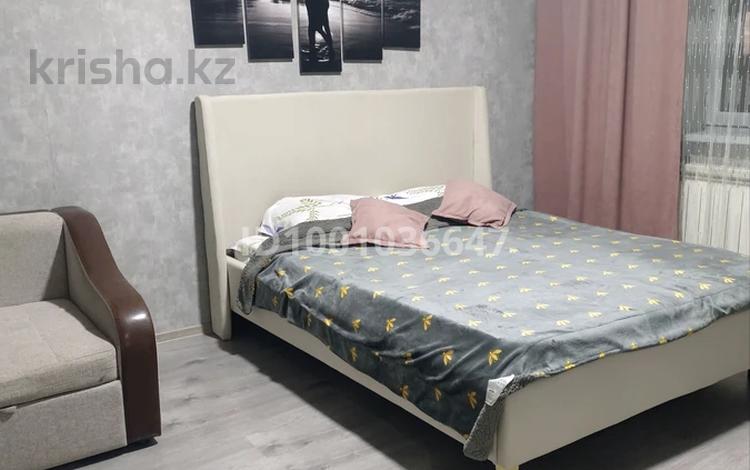 1-бөлмелі пәтер · 42 м² · 18/22 қабат, Валиханова — Иманова -Валиханова, бағасы: 15 000 ₸ в Астане, р-н Байконур — фото 6