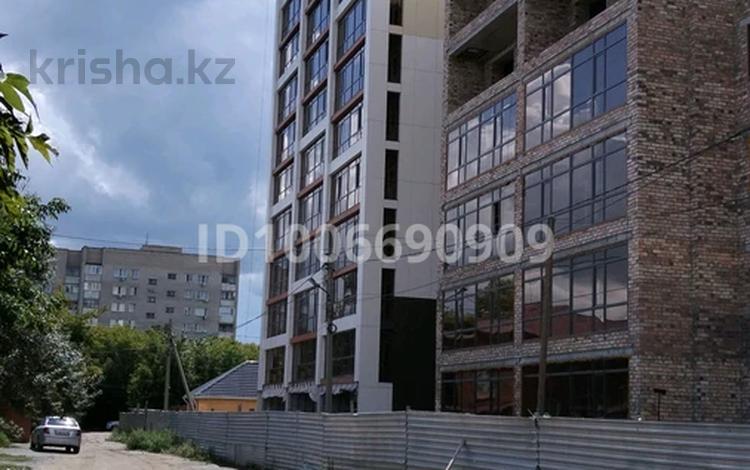 1-комнатная квартира · 40 м² · 9/12 этаж, Генерала Дюсенова 306 за 18 млн ₸ в Павлодаре — фото 2