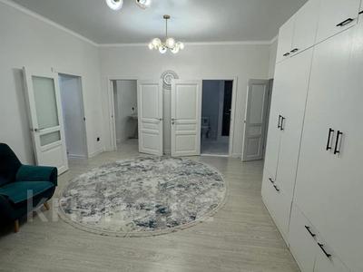 2-бөлмелі пәтер · 96 м² · 6/8 қабат, Алтын орда ш/а. 7/4, бағасы: 33.5 млн ₸ в Актобе, мкр. Алтын орда