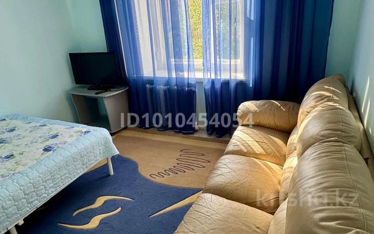 2-бөлмелі пәтер · 60 м² · 3/6 қабат, Шайсултана Шаяхметова 110 — Возле ледового дворца, лаборатория Смолина, бағасы: 220 000 ₸ в Костанае — фото 2