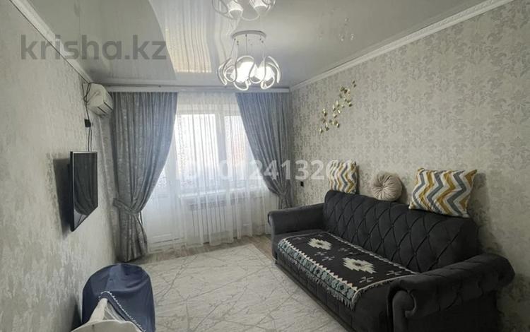 2-бөлмелі пәтер · 44 м² · 3/3 қабат, Қаршымбай Ахмедияров көш. 30, бағасы: 15 млн ₸ в Атырау, мкр Авангард-2 — фото 2