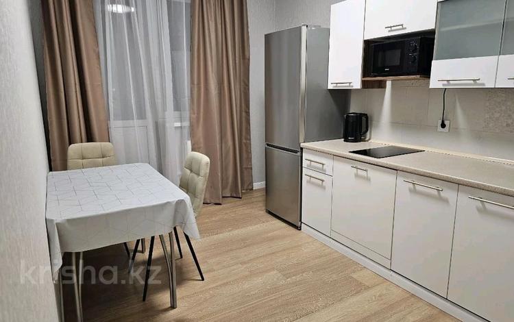1-комнатная квартира · 38 м² · 2/5 этаж, мкр Талас 18 за 70 000 ₸ в Таразе — фото 2