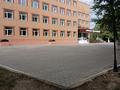 2-бөлмелі пәтер · 45 м² · 2/5 қабат, Партизанская 79 — Кокшетауская, бағасы: 17 млн ₸ в Уральске — фото 9