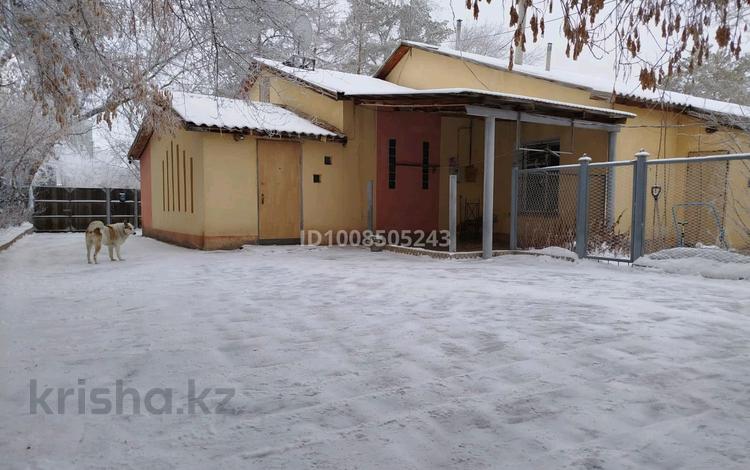 Отдельный дом · 4 комнаты · 141.2 м² · 1000 сот., Жанасова 2 за 61 млн 〒 в Жезказгане — фото 2