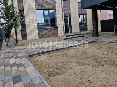 Отдельный дом · 6 комнат · 210 м² · 5 сот., мкр Старый Аэропорт — Наурыз за 115 млн ₸ в Уральске