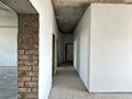 4-комнатная квартира · 114 м², Кенжина 1/1 блок А, Б — Основной ориентир: Комплекс находится в районе частной застройки и новых малоэтажных домов микрорайона Оазис, примыкающего к оживленному проспекту Республики за 34.5 млн ₸ в Караганде, Казыбек би р-н — фото 7