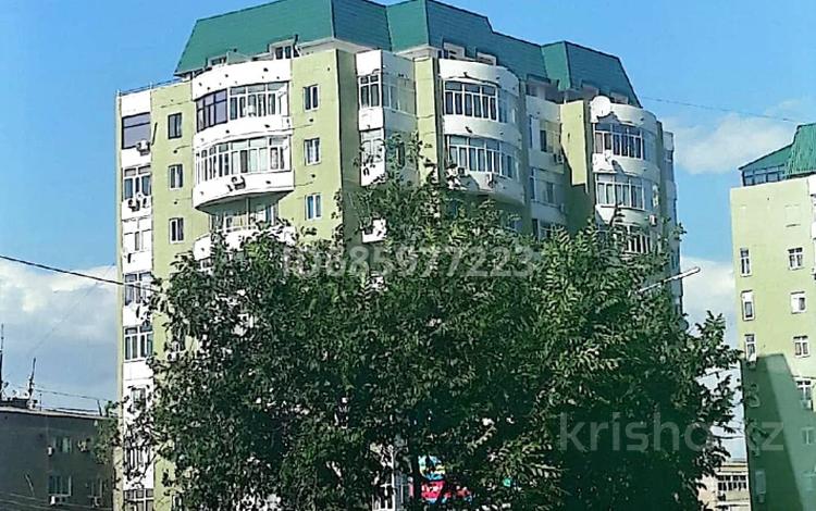 2-комнатная квартира, 109.1 м², 5/9 этаж, проспект Каныша Сатпаева 35 за 42 млн 〒 в Атырау — фото 3
