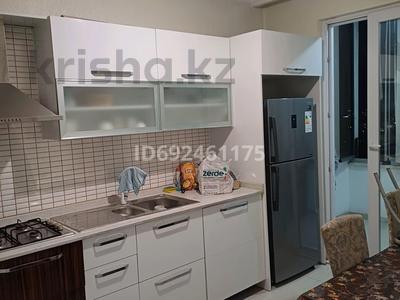 2-бөлмелі пәтер, 80 м², 8 қабат, 17-й микрорайон, 17-й микрорайон 1А, бағасы: 43 млн 〒 в Шымкенте, Енбекшинский р-н