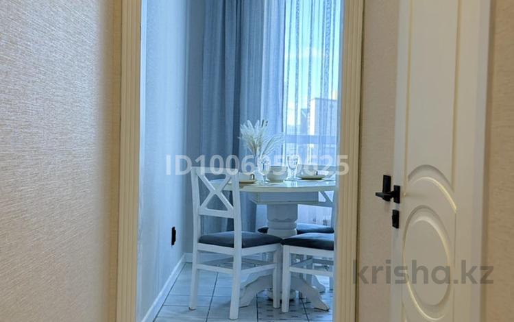 1-бөлмелі пәтер · 40 м², Туран 42 — Орынбор, кардиология, онкология, бағасы: 15 000 ₸ в Астане, Есильский р-н — фото 8