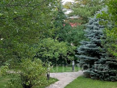 Отдельный дом · 6 комнат · 650 м² · 50 сот., мкр Мирас — Альфараби Аскарова за ~ 1.8 млрд 〒 в Алматы, Бостандыкский р-н