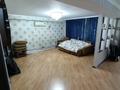 3-комнатная квартира · 130 м² · 1/5 этаж, мкр Думан-2 3 за 400 000 ₸ в Алматы, Медеуский р-н — фото 3