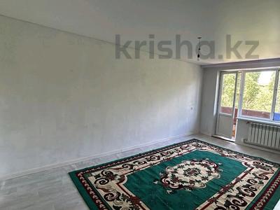 2-бөлмелі пәтер · 46 м² · 5/5 қабат, Самал ш/а. 50, бағасы: 90 000 ₸ в Таразе, мкр Самал