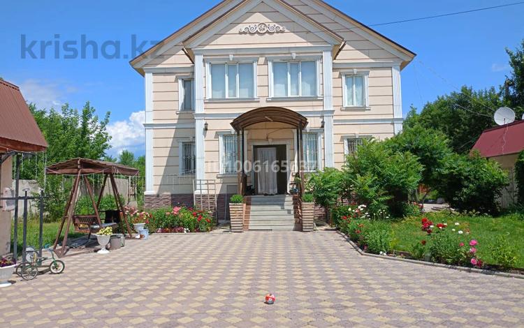 Отдельный дом · 6 комнат · 430 м² · 36.5 сот., Панкратова 16 д — Сёмушкина за 90 млн 〒 в Урджаре — фото 2