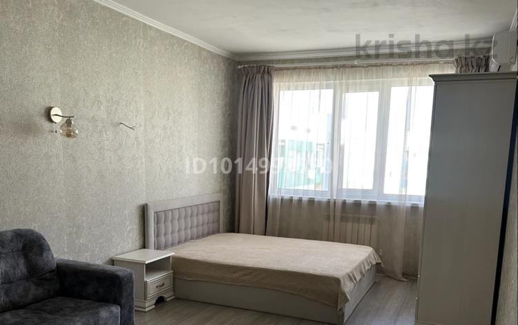 1-комнатная квартира · 45 м² · 9/9 этаж, мкр Шугыла 341/1 за 250 000 ₸ в Алматы, Наурызбайский р-н — фото 2