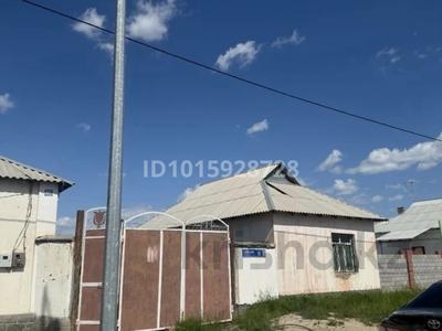 Отдельный дом · 4 комнаты · 150 м² · 8 сот., Байжанов 93 — 18 школа за 10.5 млн ₸ в Туркестане