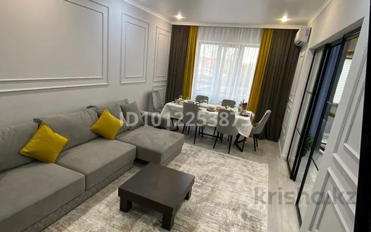 2-бөлмелі пәтер · 80 м² · 2/6 қабат, мкр Коктобе, Сагадат Нурмагамбетова 138, бағасы: 84.2 млн ₸ в Алматы, Медеуский р-н — фото 2