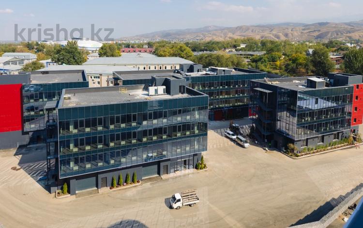 Свободное назначение, офисы, салоны красоты, медцентры и аптеки · 70 м² за 700 000 〒 в Алматы, Медеуский р-н — фото 29