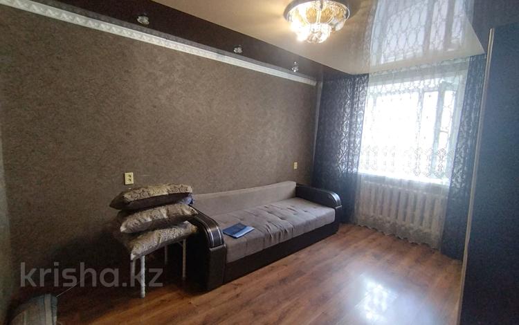 2-комнатная квартира · 40 м² · 4/6 этаж, мкр Юго-Восток, улица Муканова 1/3 за ~ 12 млн ₸ в Караганде, Казыбек би р-н — фото 2
