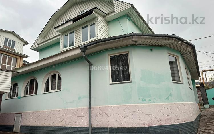 Отдельный дом · 5 комнат · 200 м² · 8 сот., Макатаева-1 22 за 700 000 ₸ в  — фото 2