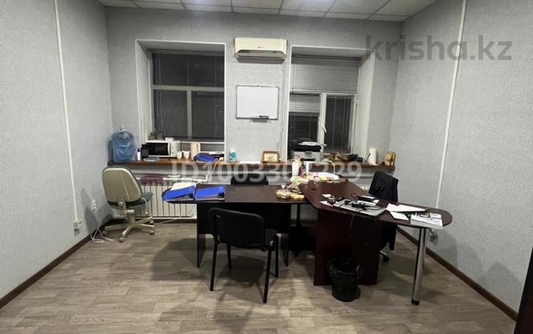 Кеңселер · 16.2 м², бағасы: 65 000 〒 в Темиртау — фото 2