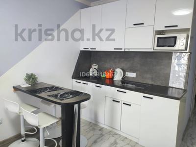 1-комнатная квартира, 35 м², 12/12 этаж посуточно, Шевченко 85 — Сейфулина за 16 000 〒 в Алматы, Алмалинский р-н