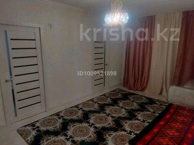 3-комнатная квартира · 48 м² · 4/5 этаж, Анаркулова за 160 000 〒 в Жезказгане