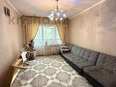 3-бөлмелі пәтер · 67 м² · 4/5 қабат, Алатау ш/а., бағасы: 18 млн ₸ в Таразе, мкр Алатау